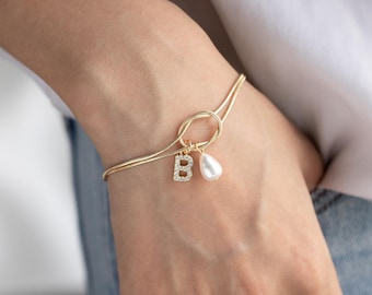Personalized Initial Love Knot Bracelet, Custom Initial Bracelet, Knot Bracelet, Friend Bracelet, Gift for Her