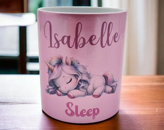 Eat, Sleep, Be Cute - Personalisierte Einhorn-Tasse