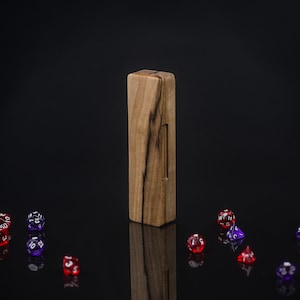 Dice Box Dungeon Dragons/Hero DnD box dice vault/Tabletop Game storage natiral Type of wood/Dungeons Box/Tablet DnD Gift/