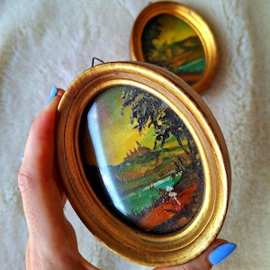 Par italienska miniatyrmålningar, olja på koppar, förgyllda ramar