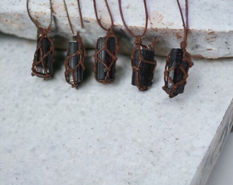 Black Tourmaline Rope Crystal Holder Necklace, Boho Leather Rope Pendant Necklace, Raw Black Tourmaline Chakra Healing Necklace Gift