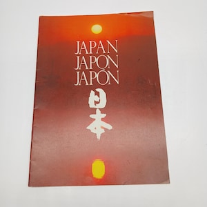 Vintage 1982 Worlds Fair Japan Pavilion Souvenir Booklet Brochure Knoxville Tennessee