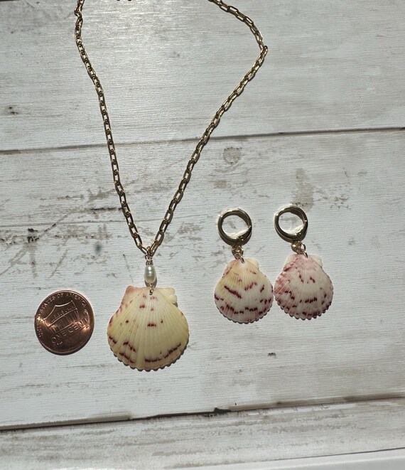 Matching Shell Earrings and Necklace, 18k Gold Plated