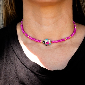 Gorgeous seed bead Choker featuring a focal turtle pendant, perfect for nature lovers seeking a modern look.