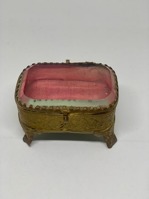 Two antique French ormolu jewelry boxes - image 8