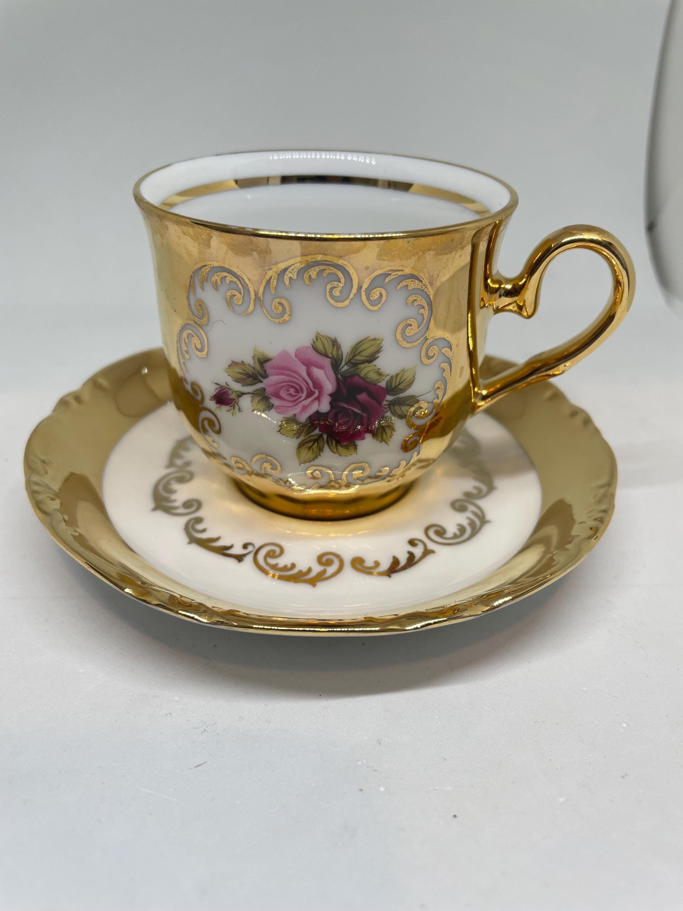 Vintage Bavaria Germany Handarbeit 24K Gold Roses Tea Cup