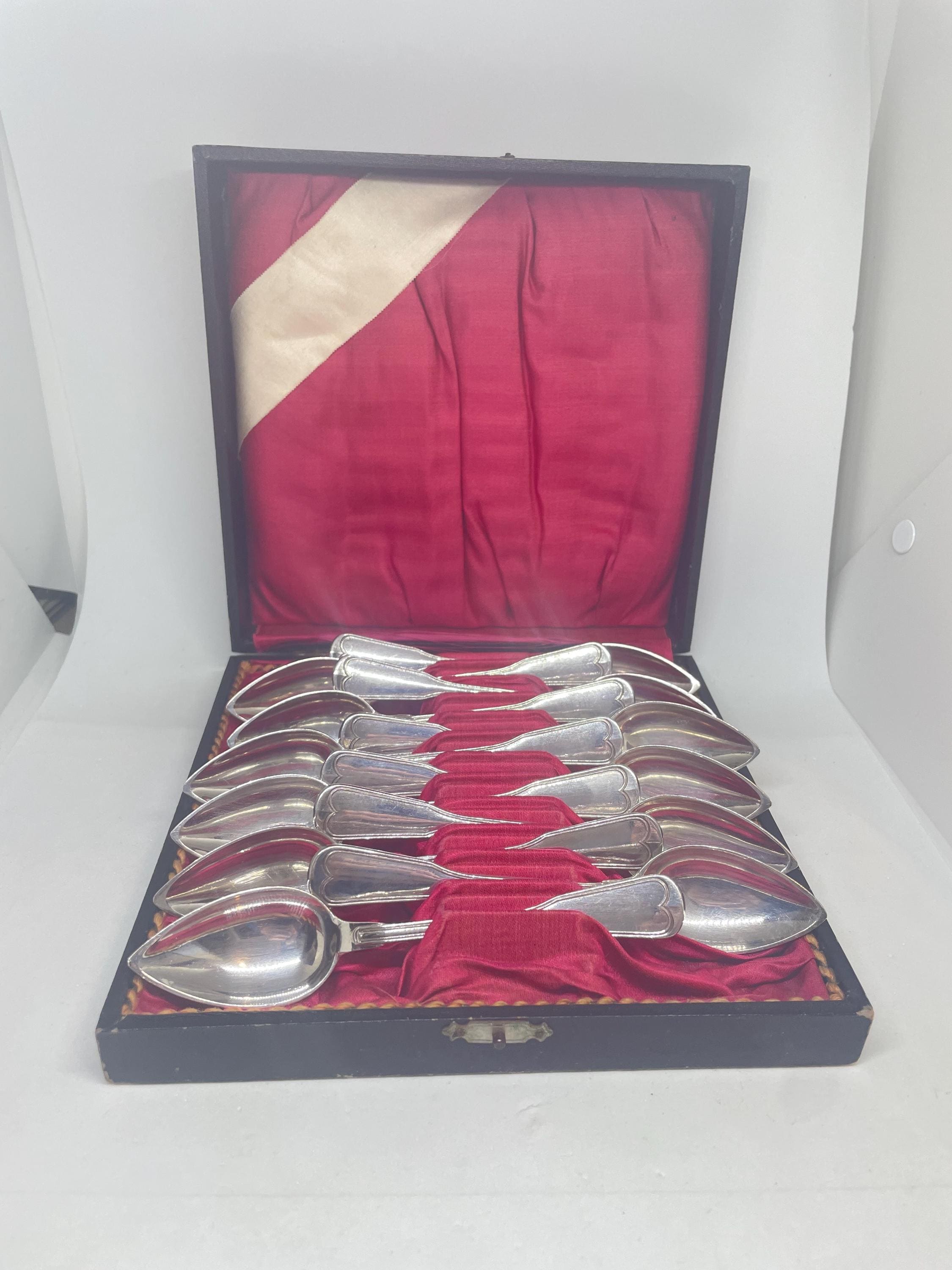 Wiskemann silver - Etsy 日本