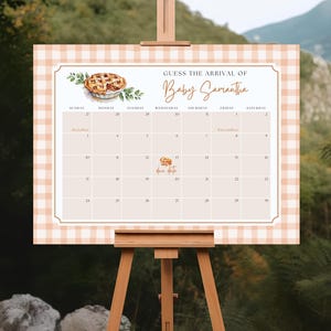 Little Cutie Pie On The Way Calendario de baby shower Editable Otoño Pastel de calabaza Fecha de vencimiento Cartel imprimible Otoño Bebé Predicciones Juego LP0016