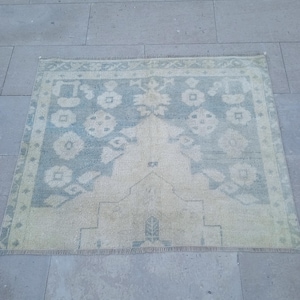 3x4 TURKISH VINTAGE RUG,3x4 Vintage Rug,3x4 Rug,3x4 Faded Rug,Handmade Wool Rug,3x4 Doormat Rug,Doormat,3x4 Faded Rug,Kilim Rug, home decor