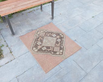 Vintage Turkish Wool Rug,3x3  Small Door Mat (2.8x2.11 ft)