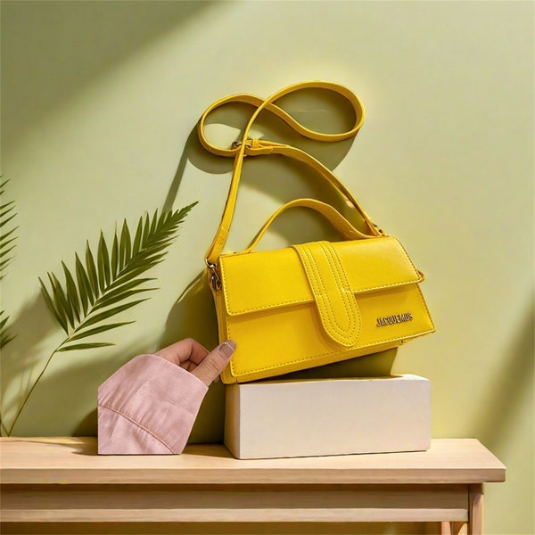 JACQUEMUS Le Grande Bambino Bag: Genuine Italian Leather Handbag with Zippers - Designer Purse, Top Handle Luxury Bag