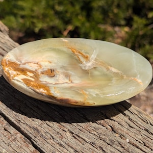 Onyx Soap Dish / 5&quot; Green Stone Carved Dish