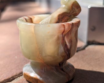 Onyx Stone Carved Mortar and Pestle / Green Onyx Cooking Utensil
