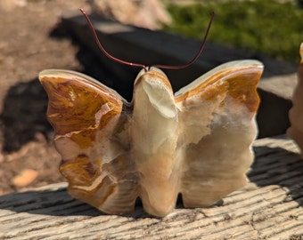 Carved Onyx Butterfly Statue: Stone Animal Figurine