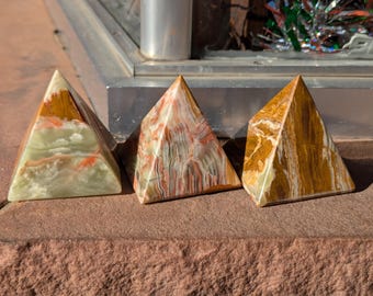 3" Green Onyx Pyramid