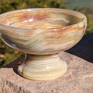 Onyx Fruit Bowl / Green Stone Carved Dish / 5&quot;x3&quot;