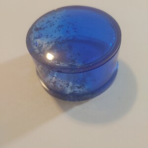 Boîte à bijoux bleue ronde image 1
