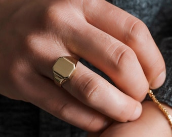 Personalized Gold Signet Ring For Men , 14k Solid Gold Rectangle Engravable Stamp Monogram Ring , Custom Square Initial Ring , Mens Jewelry