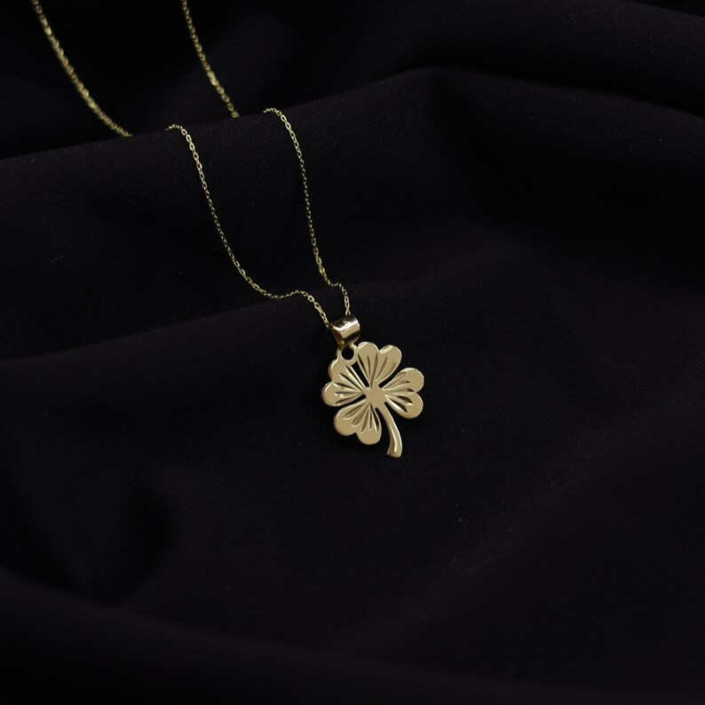 Dainty 14k Solid Gold Shamrock Necklace: Lucky Clover Pendant - Etsy