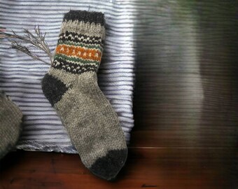 Hand Knitted Wool Socks Pure Sheepskin Wool Unisex Free Shipping Day Gift Handmade Shoes Socks Bed Wool Socks Organic Wool Christmas Gifts