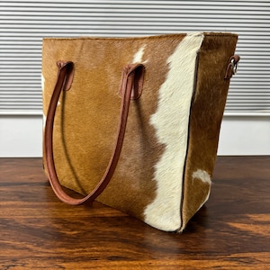 Real Cowhide Tote Bag, Hair on Cowhide Tote Bag, Cow Leather Bag, Handmade Cowhide Shoulder Bag Gift for Mom, Western Tote Bag Gift for Her