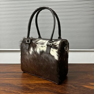 Kleiner Rindsleder Seesack, handgemachter Kuhfell Seesack, Haar auf Tasche, Rindsleder Tasche, Ledertasche, Reisetasche, Westerntasche Geschenke