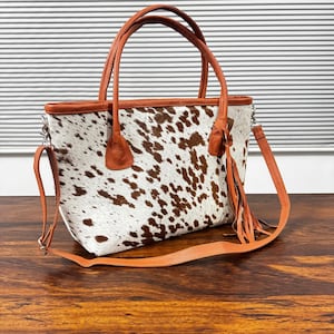 Rindsleder Tragetasche Haar auf Verstecken Leder Umhängetasche Western Style Rindsleder Handtasche Handgefertigte Rustikale Tote Geldbörse für Frauen Alltag oder Git
