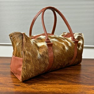 Brown Cowhide Duffel Bag, Cowhide Duffel Bag, Large Cowhide Duffel Bag, Overnight Weekender Bag, Leather Bag Gym bag Travel Bag Gift for Him