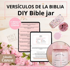 May include: A pink and white DIY Bible jar kit with a printable sheet that says "Jarron de Versiculos Mi Dosis de Fe Diaria". The kit includes a glass jar with a pink lid and a pink and white floral design. The jar is filled with small pieces of paper with Bible verses written on them. The kit also includes a printable sheet with instructions on how to make the Bible jar.
