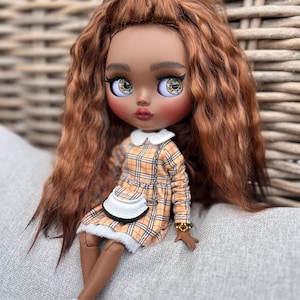 Miss Goldy Girl. Custom Blythe doll. Handmade product. OOAK doll. TBL Blythe. Art doll. Super dark brown skin. Brown hair
