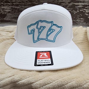 Bordado Lucky 777 Than You em Richardson 112 Bico curvo ou 168 Chapéu de bico plano