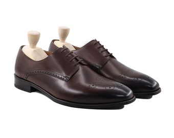 Zapato Derby clásico de cuero genuino de becerro con pátina marrón bruñido para hombre con cordones y detalles brogue, calzado formal para hombre, zapato hecho a mano para hombre