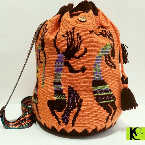 Mochila "Bailongos"