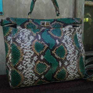 Genuine Python Leather Bag, Green Snakeskin Handbag, Handmade Bali Exotic Tote, Crossbody Snake Purse, Luxury Top Handle Satchel Women Gift