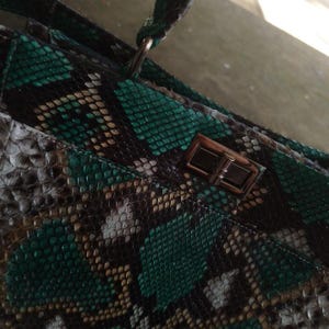 Genuine Python Leather Bag, Green Snakeskin Handbag, Handmade Bali Exotic Tote, Crossbody Snake Purse, Luxury Top Handle Satchel Women Gift