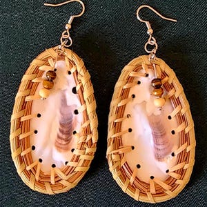 Charleston Sweetgrass & Oyster Shell Earrings