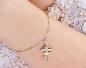 Dainty Key Cross Charm Bracelet: Gold & Silver Christian Jewelry