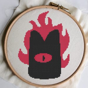 Cult of the Lamb Red Crown Cross Stitch Pattern