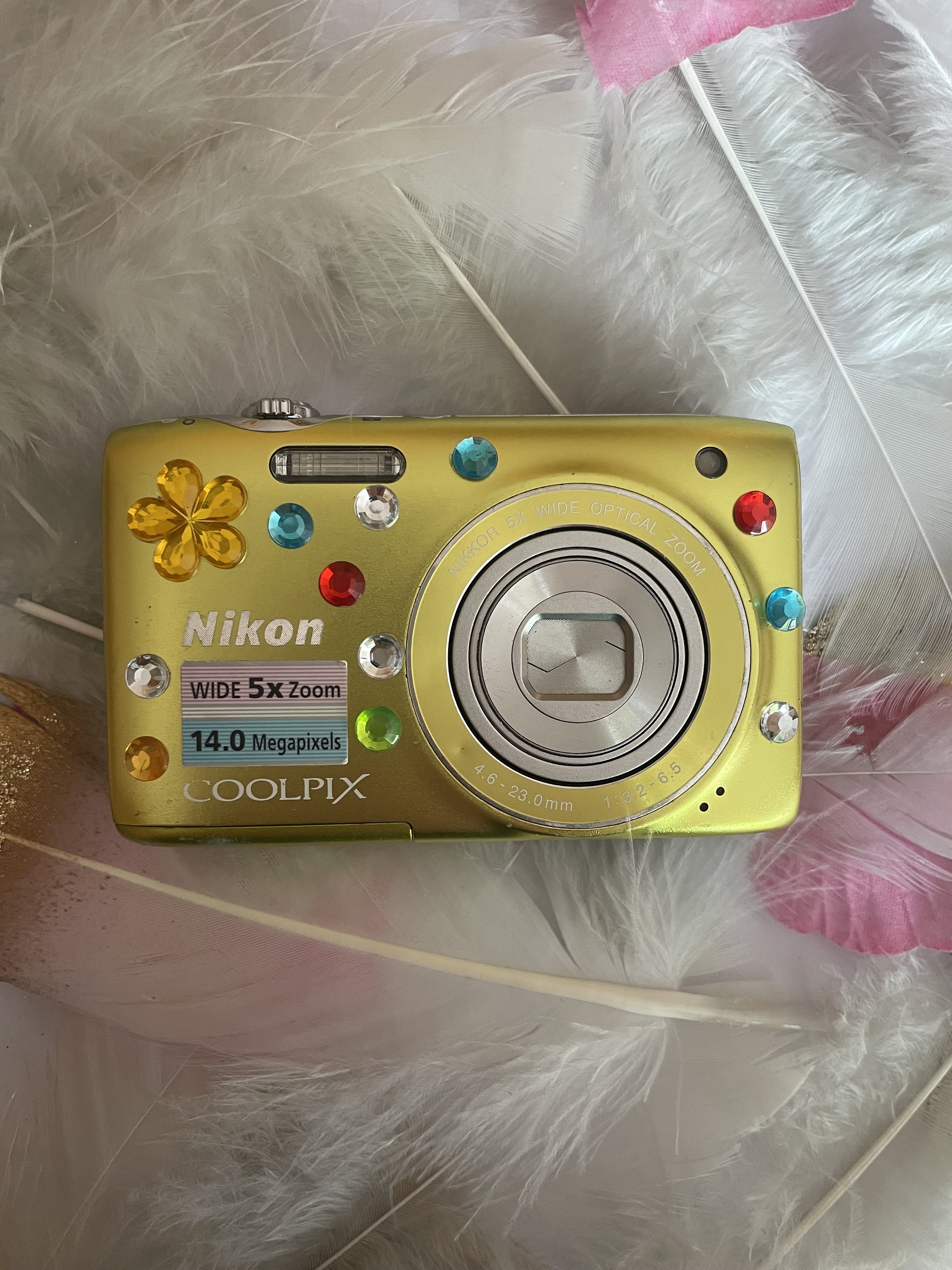 Nikon COOLPIX S3100 ゴールド Nikon Coolpix S3100 Yellow Rare Vintage Digitalkamera Y2K