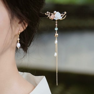 Ebony Wood Hairpin with Peach Blossom Tassels-Freshwater Pearl Hairpin-Natural Deep Sea Butterfly Shell Hairpin-Chinese style