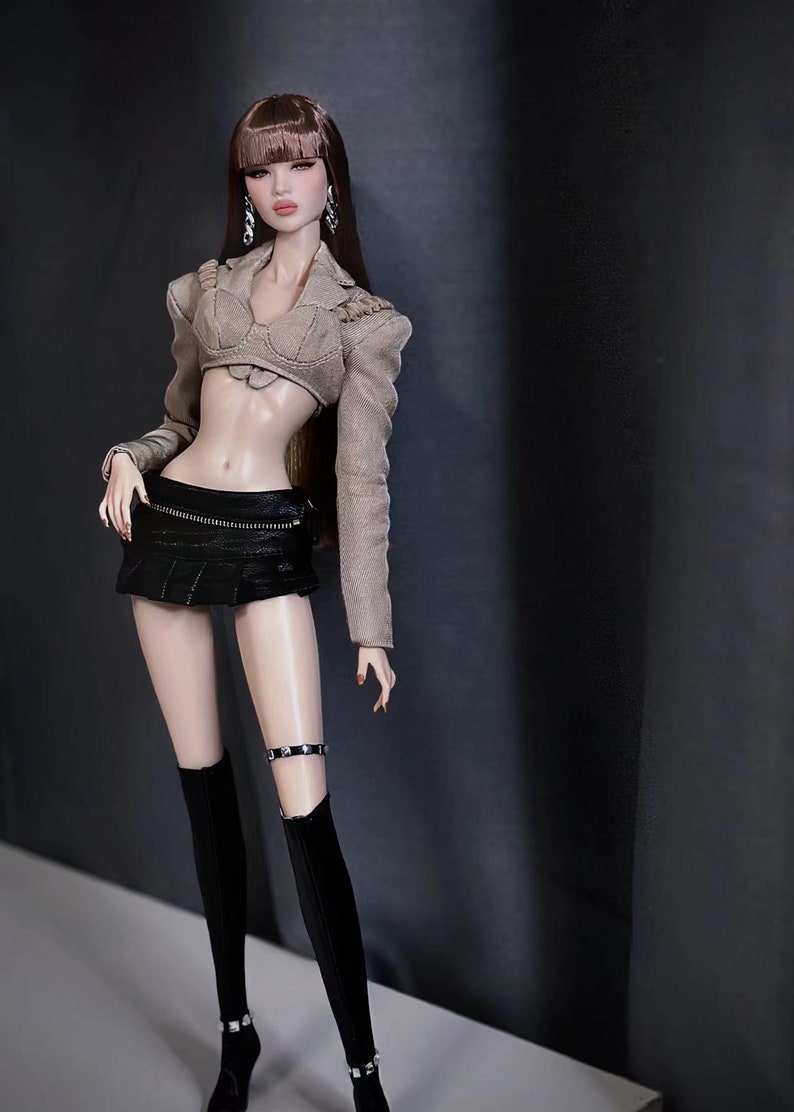 Leather Pleated Mini Skirt for Fashion Royalty, Nu Face, Poppy Parker, 12'' Fashion Dolls image 8