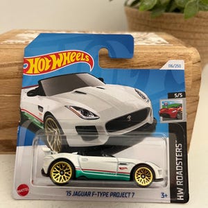 Hot wheels Jaguar f type 2015
