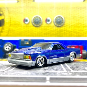 Hot Wheels 21694 Collectibles Cool Classics El Camino 40th