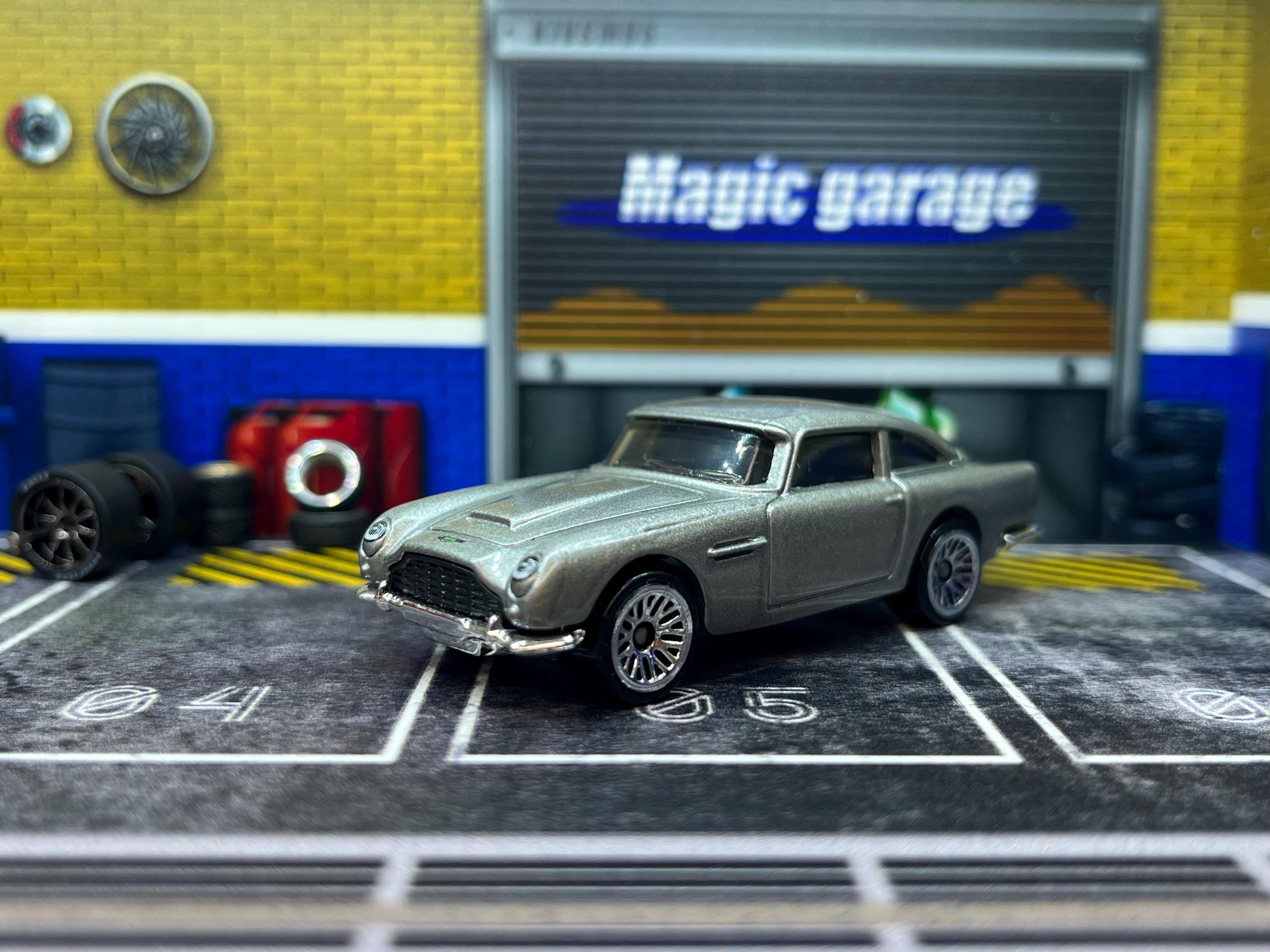 Matchbox 1956 Aston Martin DBR1, Silber 44/100 – Limitierte Sammleredition Im Maßstab