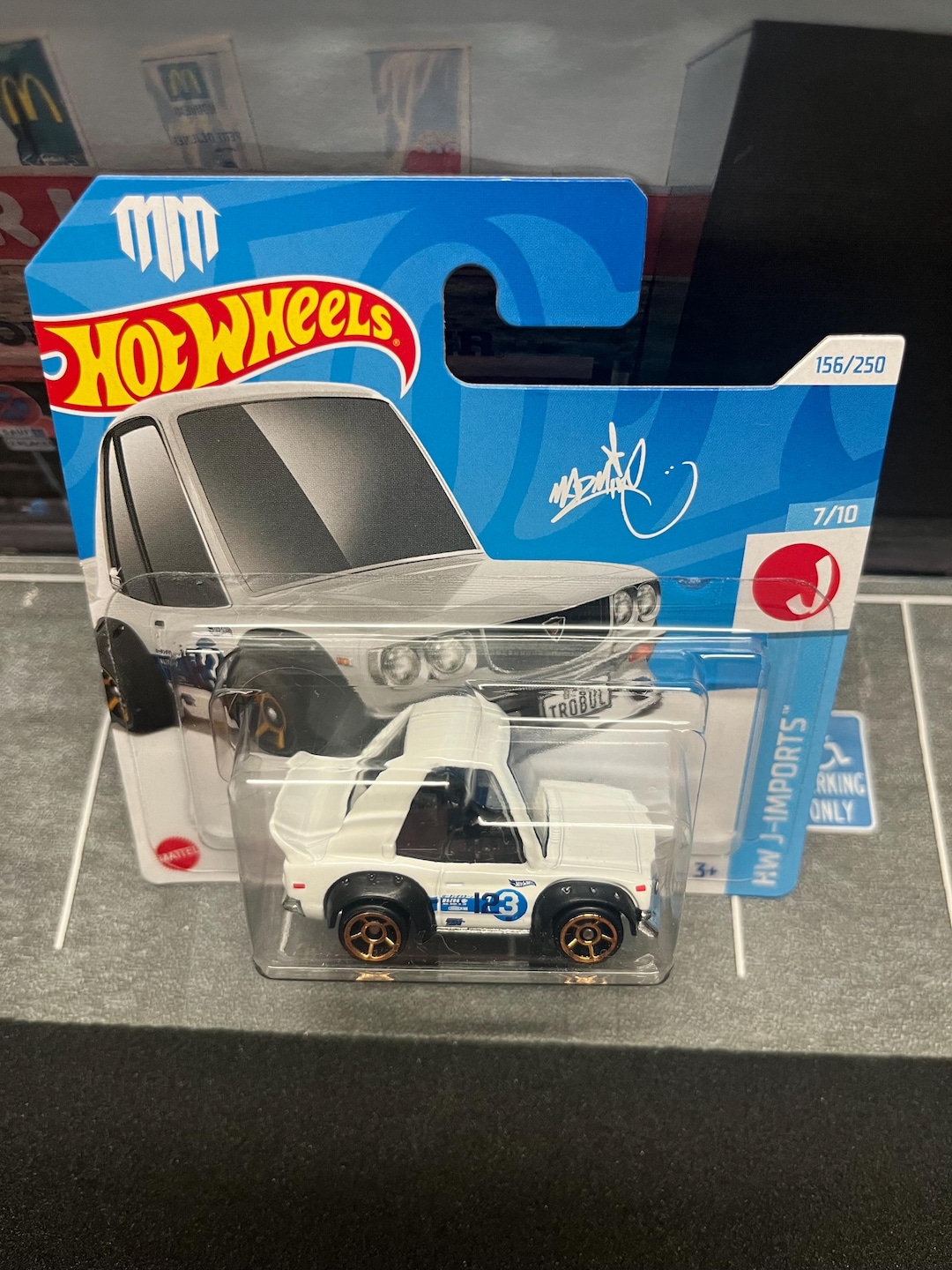 Hot Wheels MACK D - MIK CUSTOM 306 限定版 Hot Wheels MACK D - MIK