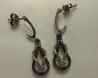 Jewelili Black & White Knot Earrings