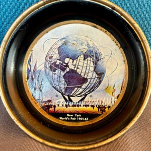 Vintage New York World&#39;s Fair 1964-65 Metal Dish