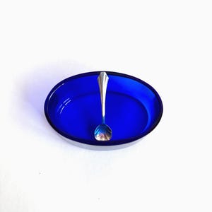 Vintage Webster Co. Sterling Silver Scalloped Salt Spoon with Cobalt Blue Liner Bowl