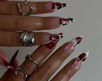 Waking up in Vegas Press on nails set