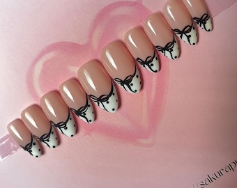 Dainty lace Press on nails set